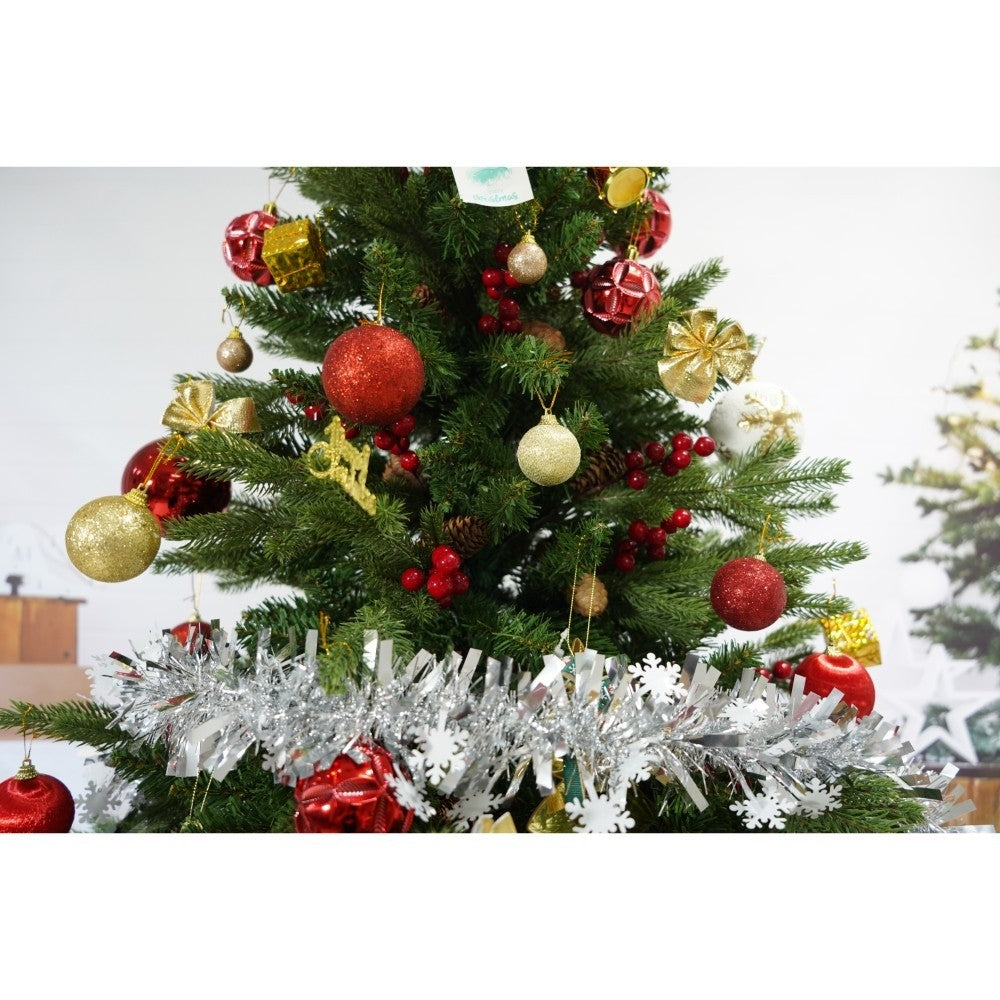 Set brad artificial de Craciun si elemente decorative, decorat cu conuri pin rosii, inaltime 210 cm, diametru 137 cm,