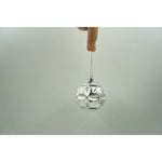 Set de 12 ornamente de brad, Flippy, de tip Glob, Argintiu, din plastic, cu finisaj sclipitor , cutie 6 cm adancime x