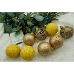 Set de 12 ornamente de brad, Flippy, de tip Glob, Auriu/ Galben, din plastic, cu finisaj sclipitor , cutie 6 cm