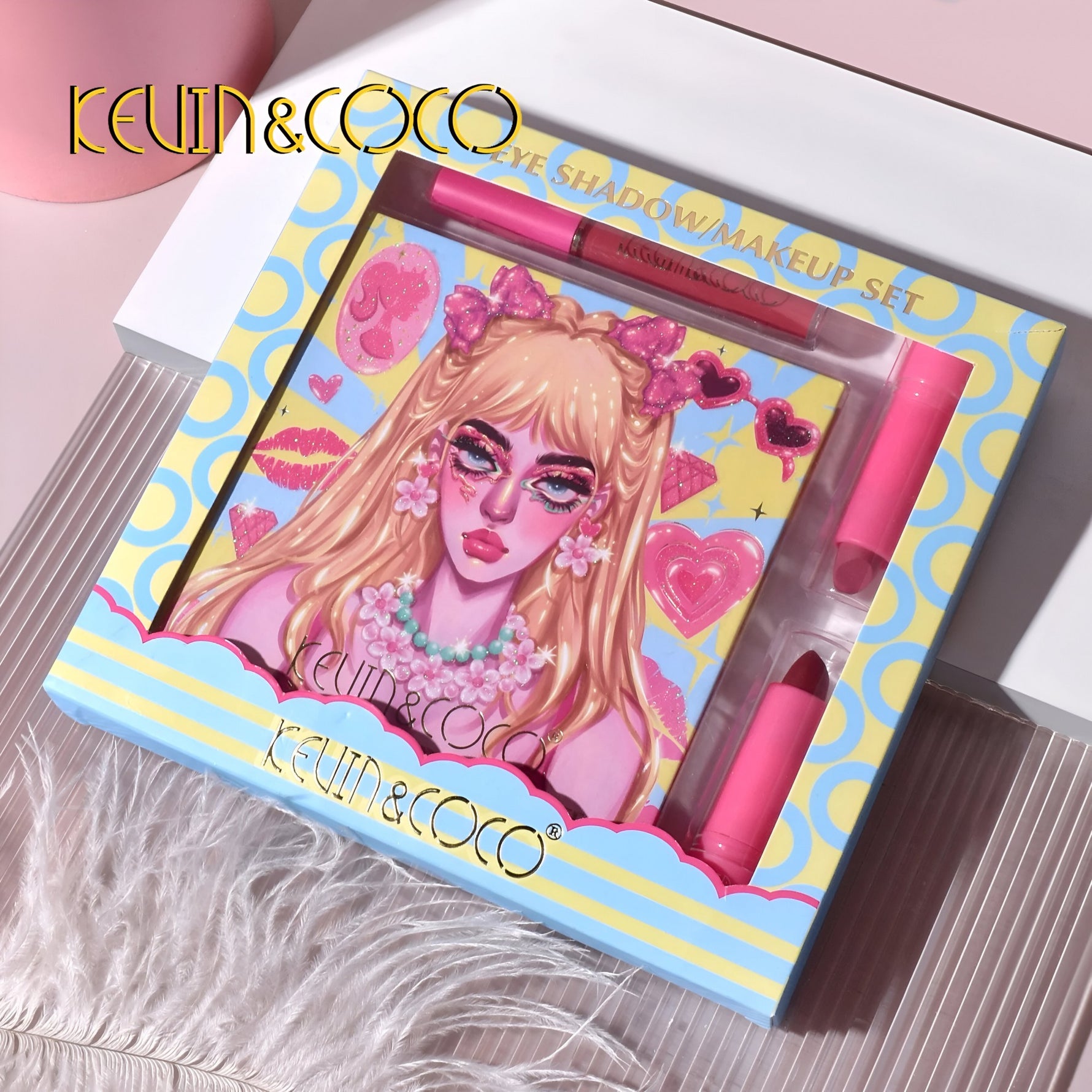 Set de Machiaj, Kevin & Coco, 26 de Culori, Pigmentate, Fard de ochi, Ruj, Gloss, Fard Obraz, 19x18x2 cm, Diferite