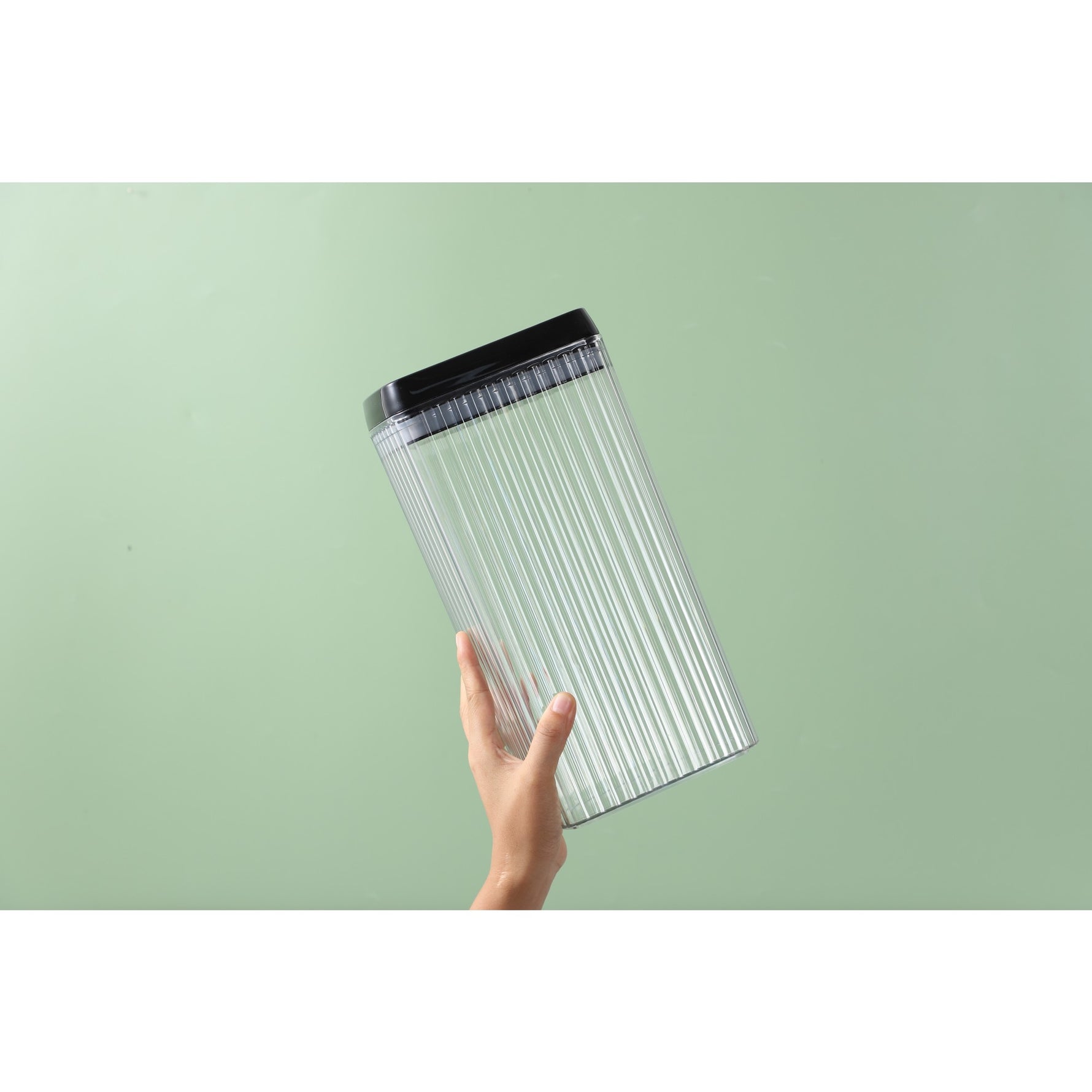Set 4 Recipiente din Plastic, Flippy, pentru Alimente/Obiecte, Inchidere Ermetica, Textura Ondulata, 2 x 1.5l, 2 x 3.3