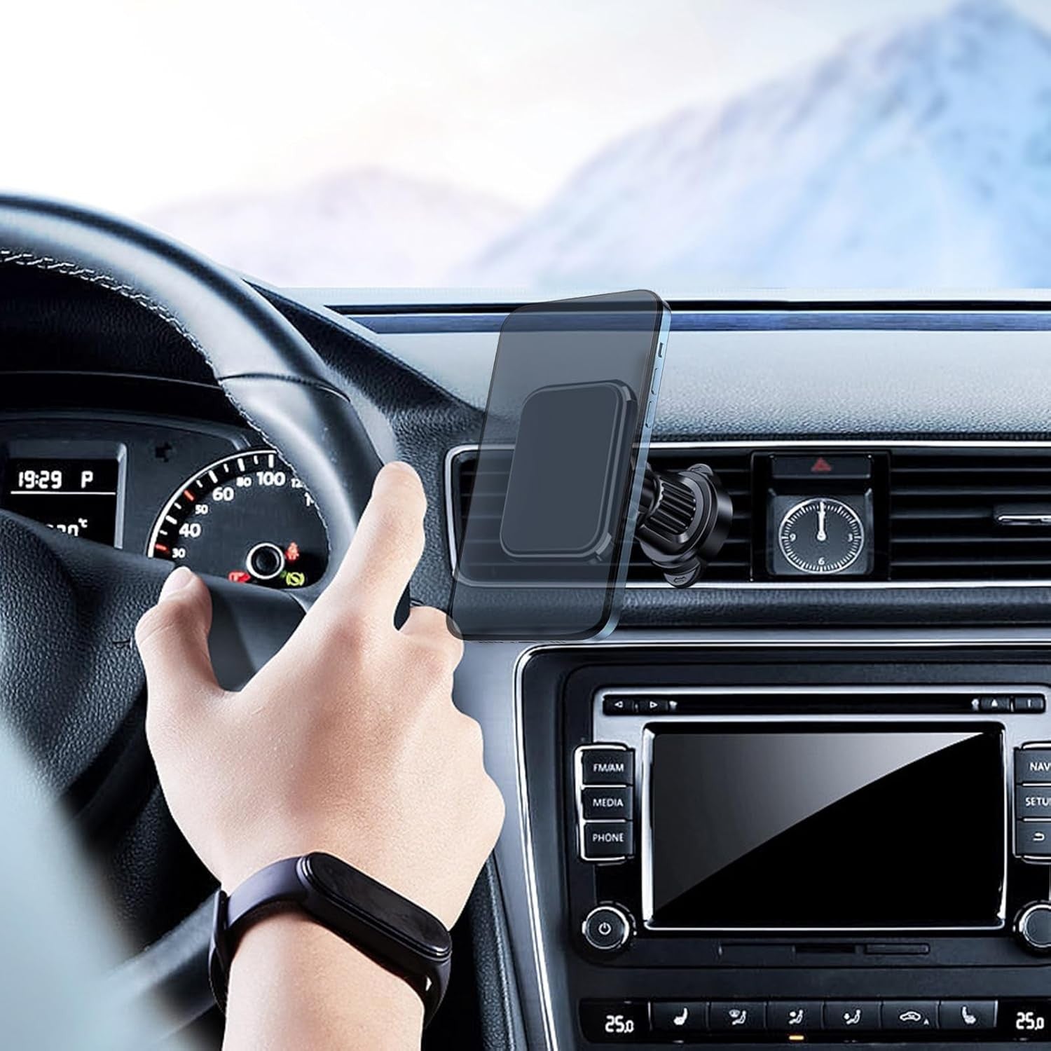 Suport Auto pentru Telefon, Flippy, MagSafe, cu Magnet, Prindere Grila de Ventilatie, Detalii Fine, Rotativ 360 de