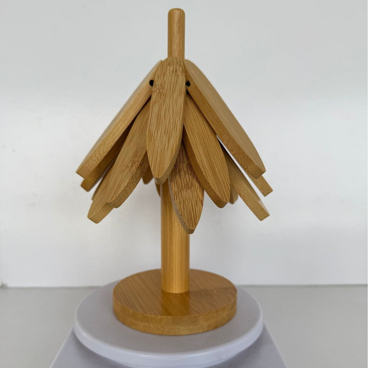 Suport Termic pentru Vase Fierbinti, Flippy, Bambus, Izolatie Termica, Rezistenta la Temperatura Inalta, 21 x 13.5 cm,