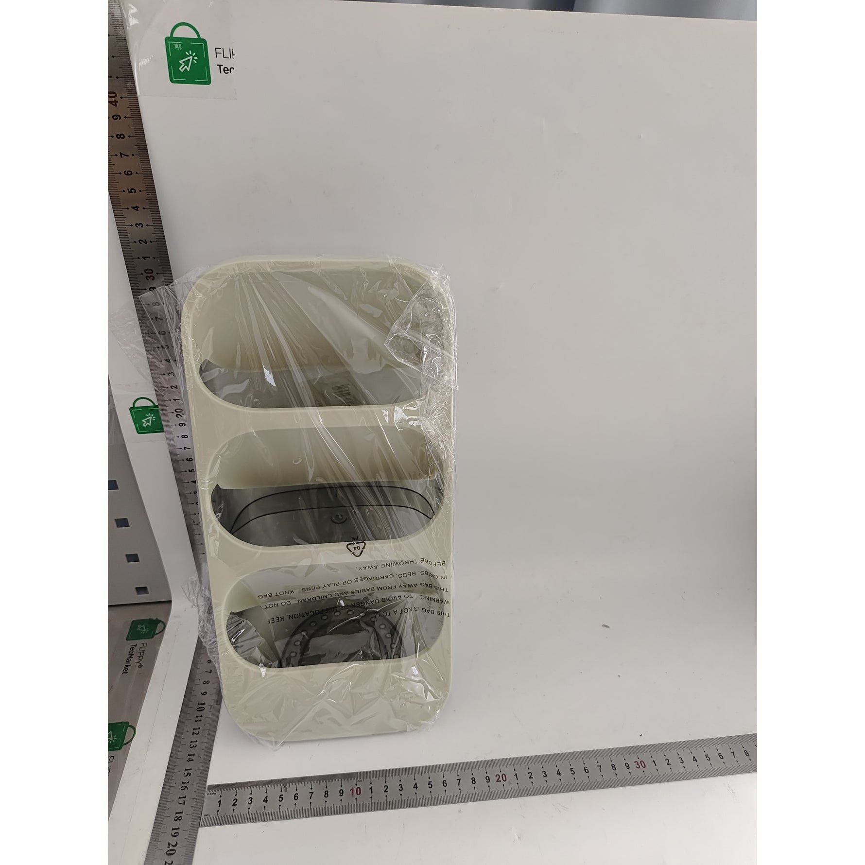 Suport - Organizator pentru Tacamuri, Flippy, 3 Compartimente, Suport pentru Cosmetica, Ustensile, Material PP Durabil,