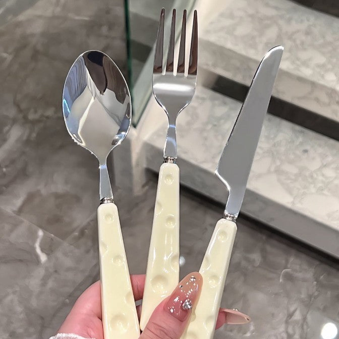 Tacamuri pentru Copii, Flippy, Set 3 Piese, Tacamuri pentru Dejun, Lingura Furculita Cutit, Stil Italian, Manere forma