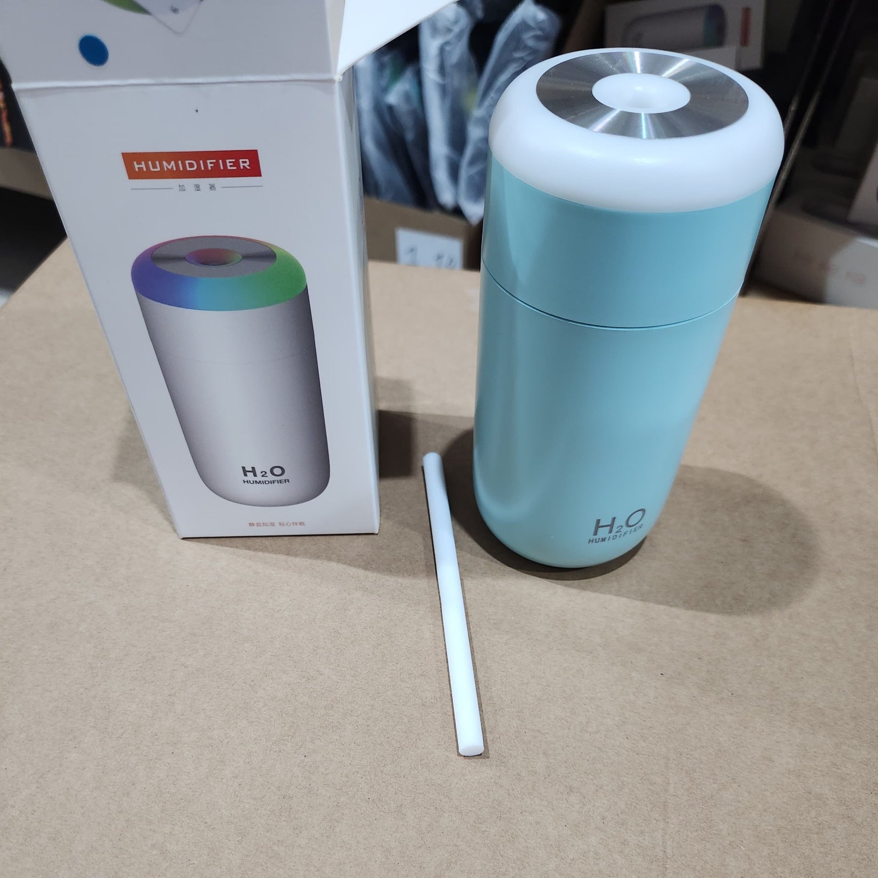 Umidificator, H2O, cu Difuzor de Aroma, Lumina de Noapte LED in 7 Culori, Zgomot Redus, 14.7x7.2cm, 350mL, Culoare