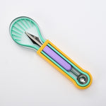 Ustensila bucatarie 4 in 1 pentru taiat si decorat fructe Flippy, material inox si plastic, compact, 28x6.2 cm,