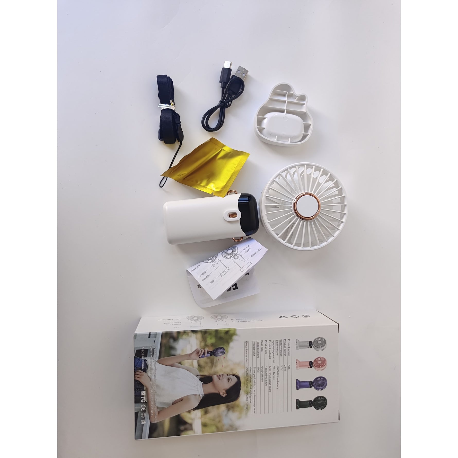 Ventilator Ultra Portabil cu Aromaterapie, Flippy, 3 in 1, de Mana, de Birou, de Gat, 5 Trepte de Viteza, Incarcare